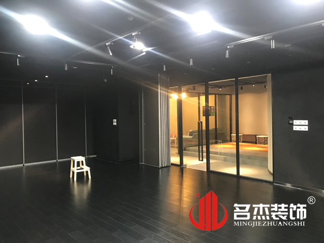 20210726152517_869 会议室装建设计